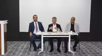 Güroymak Belediye Başkanı Eşref Mutlu, Esnaf ve Vatandaşlarla Toplantı Düzenledi
