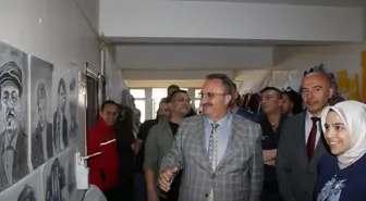 Hafik'te Hayat Boyu Öğrenme Haftası Etkinlikleri Kapsamında Sergi Açıldı