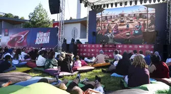 15 Temmuz'da Türk Kahramanları Tiyatro Gösterisi