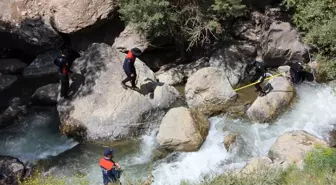 Hakkari'de Kaybolan Kadın İçin Arama Çalışmaları Yeniden Başlatıldı
