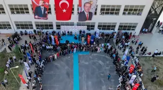 Hakkari Üniversitesi 2024-2025 Mezuniyet Töreni Gerçekleştirildi