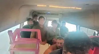 Hatay'da Yasa Dışı Göçmen Operasyonu: 12 Suriye Uyruklu Yakalandı
