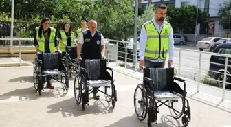 Hatay'da Engelli Bireylere Tekerlekli Sandalye Yardımı