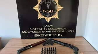 İskenderun'da Ruhsatsız Silah Operasyonu: 2 Şüpheli Gözaltında