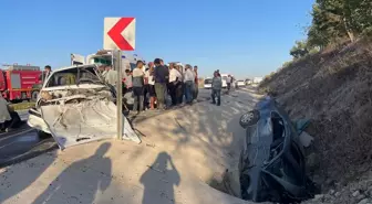 Hatay'da Trafik Kazası: 1'i Ağır 4 Yaralı