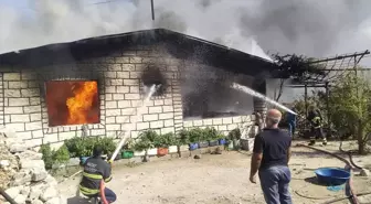 Kırıkhan'da Müstakil Evde Yangın Çıktı