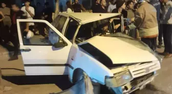 Hatay'da Otomobil ve Pikap Çarpıştı: Bir Kişi Yaralandı