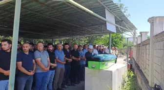 Hatay'da Vinçten Düşen Demir İşçiyi Öldürdü