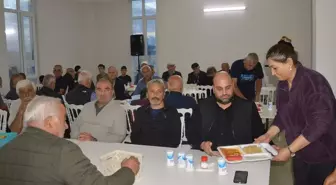 Havza'da matem orucu tutan Alevi vatandaşlar cemevinde iftar açtı