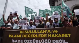 Hazreti Muhammed'e Yönelik Karikatür Protesto Edildi