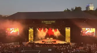 Hermanos Gutierrez İstanbul Caz Festivali'nde Performans Sergiledi