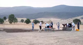 Hitit Üniversitesi'nin Arkeoloji ve Antropoloji Kazıları Devam Ediyor