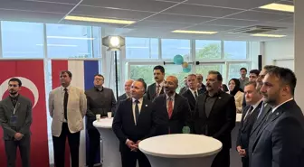 Hollanda'da Maarif Europe Amsterdam Eğitim Merkezi açıldı