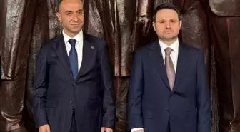 HSK üyeliğine atanan Sait Özdemir'e İstanbul Adliyesi'nde veda töreni