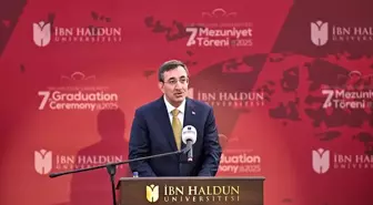 İbn Haldun Üniversitesi Mezuniyet Töreni: Yeni Türkiye Yüzyılı Vurgusu
