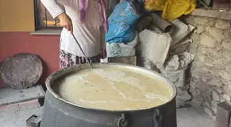 İbradı'da Muharrem Ayı'na Özel Aşure İkramı
