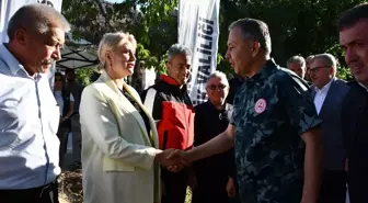 İçişleri Bakanı Yerlikaya, Bilecik'teki Orman Yangınlarında İncelemelerde Bulundu