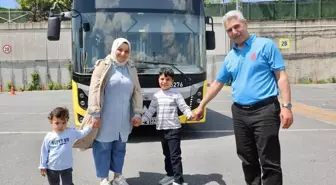 Başakşehir'de Kayıp Kardeşler, Otobüs Şoförü Sayesinde Ailelerine Kavuştu