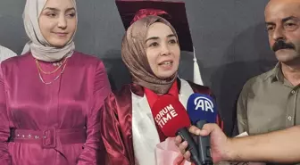 44 Yaşında Moda Tasarımı Bölümünü Birincilikle Bitirdi