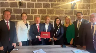 İpsala'ya 10 Milyonluk Kapalı Halı Saha