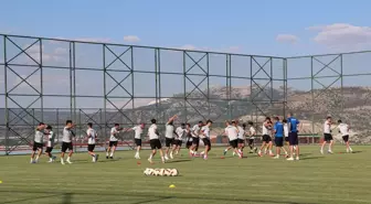 İşitme Engelli A Milli Futbol Takımı, Japonya için Burdur'da Kamp Yapıyor