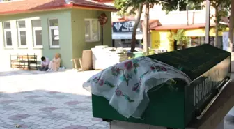 Fatıma Rahmani Toprağa Verildi