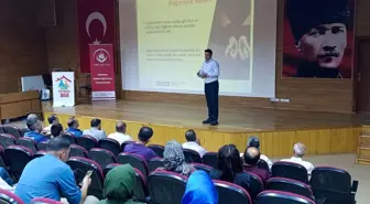 İspir'de Kamu Personeline Bağımlılıkla Mücadele Eğitimi