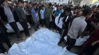 İsrail Ordusu, Gazze'de İnsani Yardım Dağıtımına Gelenlerin Üzerine Ateş Açtığını Kabullendi