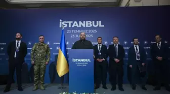 İSTANBUL BARIŞ MÜZAKERELERİ - Ukrayna heyeti, Türkiye-Rusya-Ukrayna Üçlü Toplantısı'nın ardından basın toplantısı düzenledi: (1)