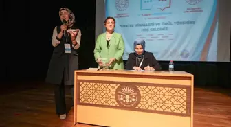 İstanbul'da '8. Türkiye Münazaraları 2025' programı başladı