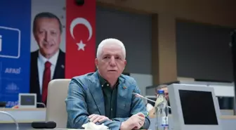 İstanbul Valisi Davut Gül Deprem Kriz Merkezinde Çalışmaları Koordine Etti