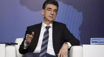 İstanbul'da 'Büyük Güç Rekabeti ve Orta Doğu' forumu yapıldı