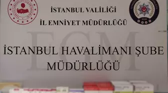 İstanbul Havalimanı'nda Kaçak İlaç Operasyonu: 5 Gözaltı