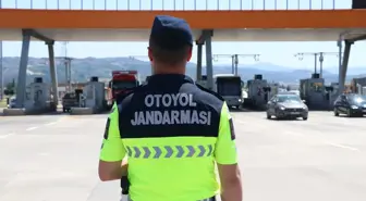 Kurban Bayramı Tatili Nedeniyle İstanbul-İzmir Otoyolu'nda Yoğunluk