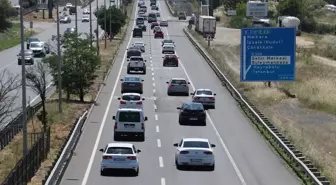 Kurban Bayramı'nda İstanbul-Tekirdağ Yolunda Trafik Yoğunluğu
