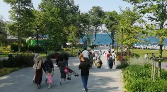 İstanbullular Kurban Bayramı'nda Park ve Sahillerde Buluştu