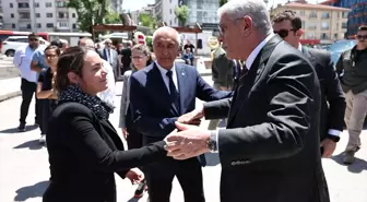 İYİ Parti Genel Başkanı Dervişoğlu, Cenaze Törenine Katıldı