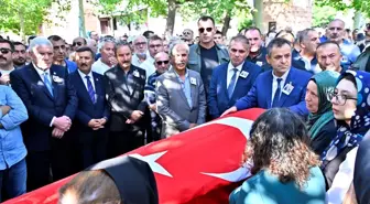 İYİ Parti Genel Başkanı Dervişoğlu, Ulvi Batu'nun Cenaze Törenine Katıldı