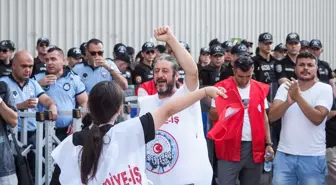 İzmir'de İşten Çıkarılan İşçilerin Eylemi Sonlandırıldı