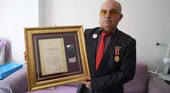 Emekli Müezzin Darbe Girişiminde Sela Okurken Saldırıya Uğradı
