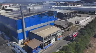 Aliağa'daki Çelik Konstrüksiyon Fabrikasında Yangın Çıktı