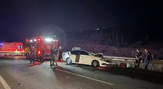 İzmir'de Trafik Kazası: Anne ve Baba Hayatını Kaybetti
