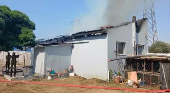Ödemiş'te Yangında Yaralanan 1 Yaşındaki Bebek Hastaneye Kaldırıldı