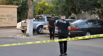 İzmir'de Silahlı Kavga: 2 Yaralı