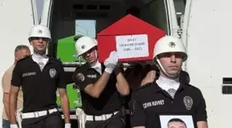 İzmir'deki orman yangınında şehit olan dozer operatörü İbrahim Demir'in cenazesi, Konya'da defnedildi