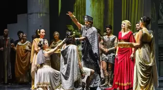 İzmir Devlet Opera ve Balesi, 'Troya' Operası ile Sanat Sezonunu Açtı