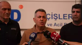 İzmir'de Orman Yangını: 5 Mahalle Tahliye Edildi