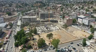 Kahramanmaraş'ta Yıkılan Valilik Binasının Yerine Yeni Hükümet Konağı İnşa Ediliyor