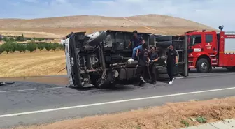 Kahramanmaraş'ta Kamyonet Devrildi: 2 Yaralı