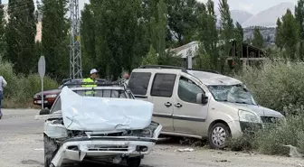 Kahramanmaraş'ta Trafik Kazası: 5 Yaralı